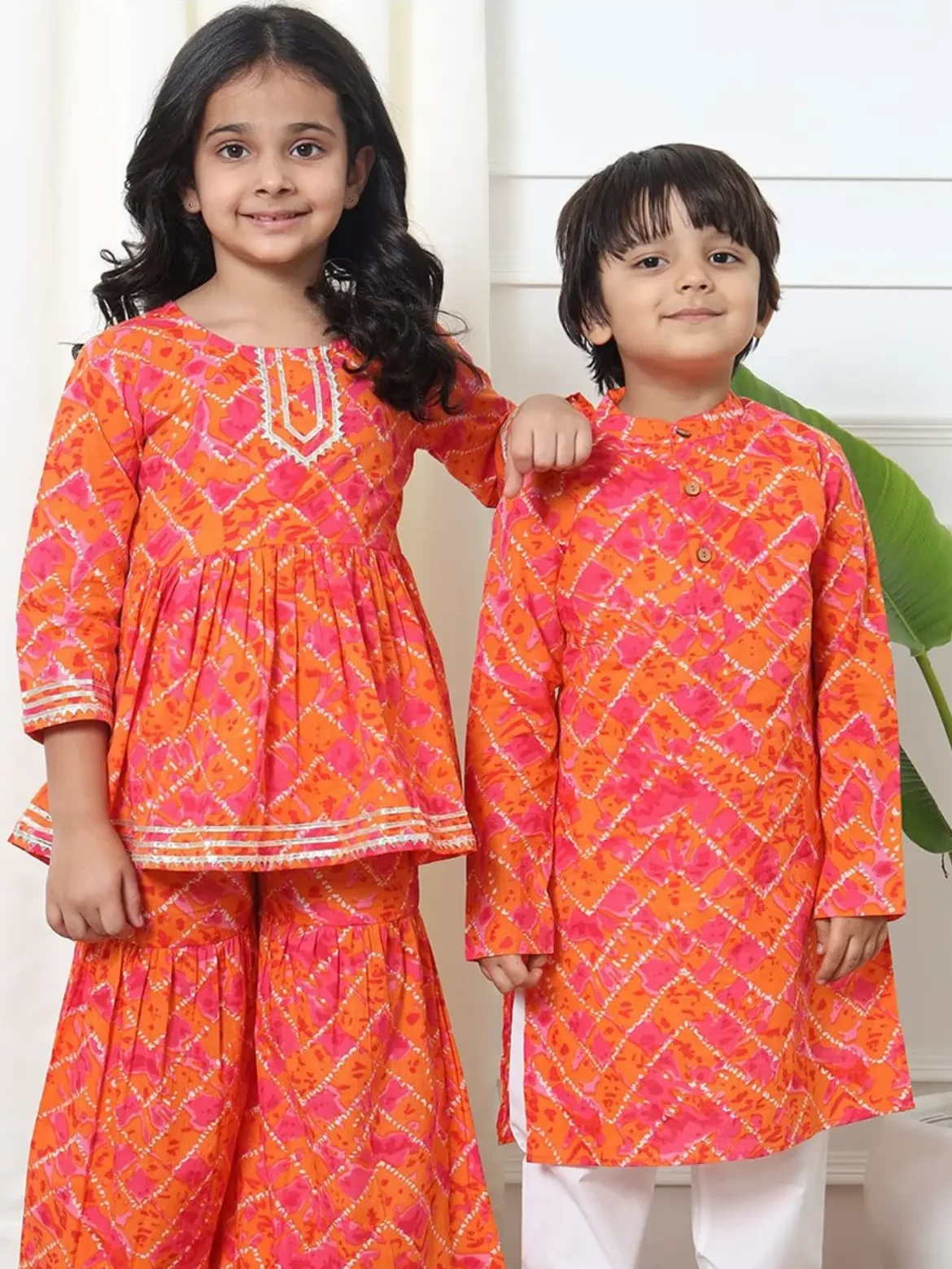 Royal Regalia: Red and Orange