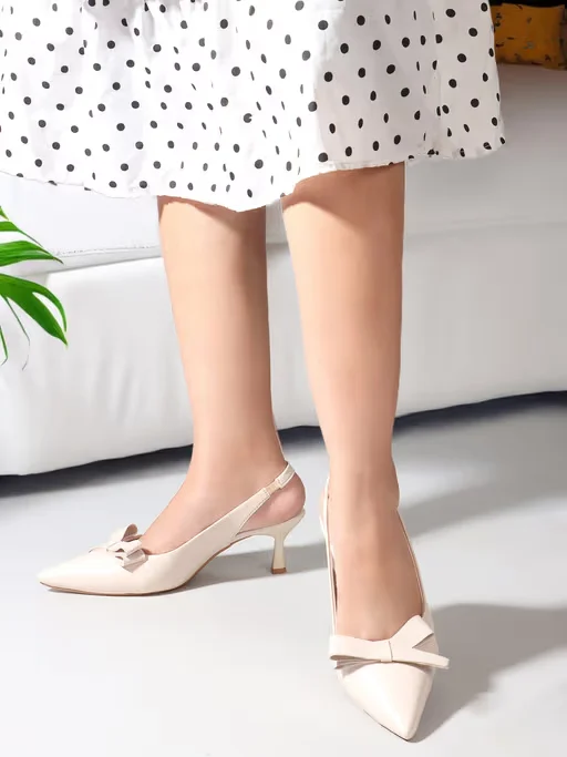 Backstrap Women Pumps